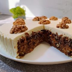 A picture of The Healthiest Carrot Apple Cake 🥕🍎.