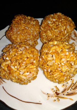 A picture of Chura ball / Flatten rice ball.