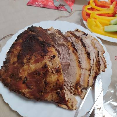 Запеченный в медово-горчично-апельсиновой обмазке окорок (Honey Glazed Ham)