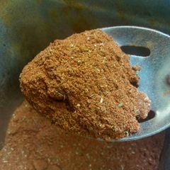 A picture of Bayou Seasoning.