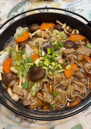 A picture of Sukiyaki Pork Belly.
