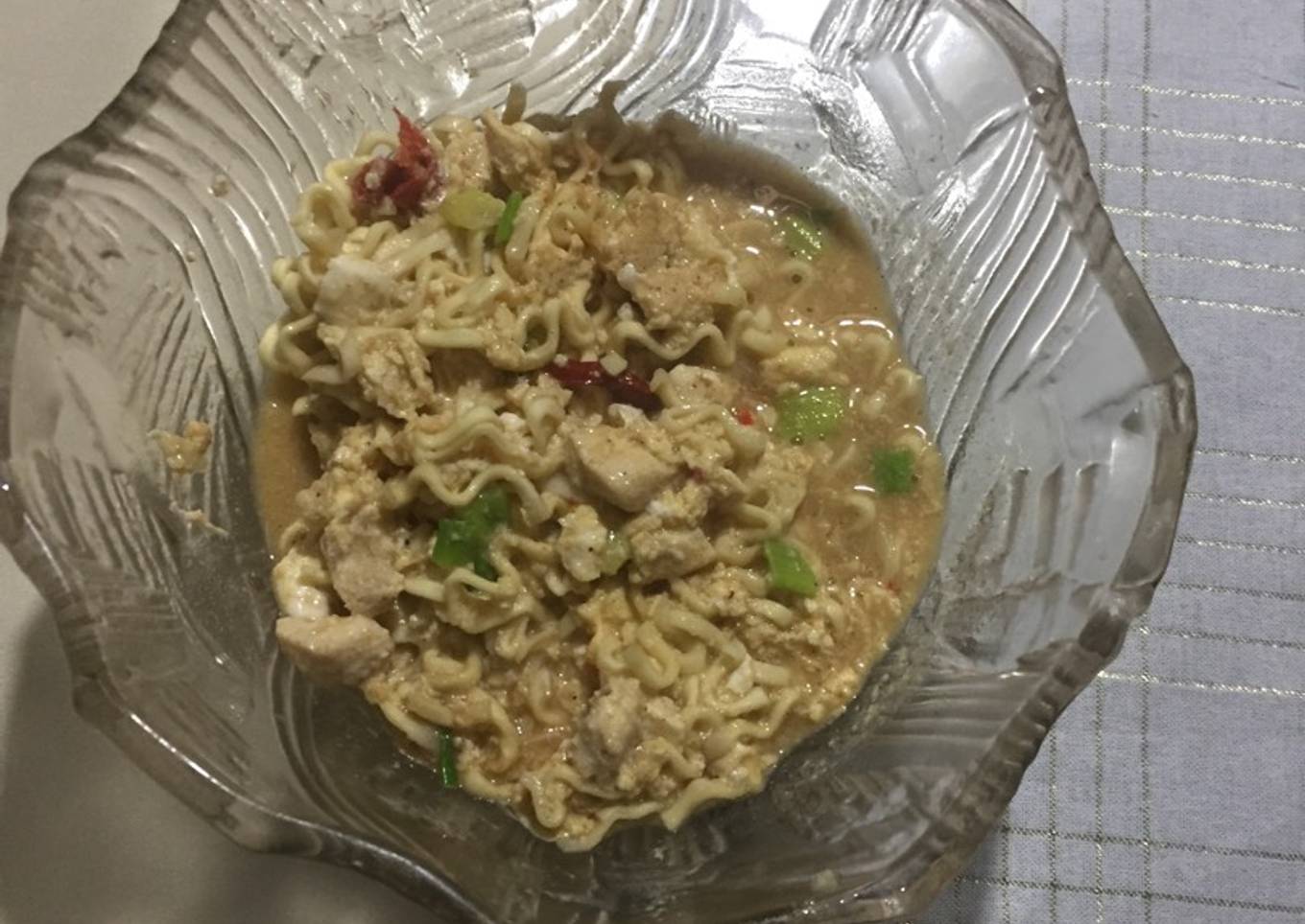 Mie rebus dok dok atau tek tek