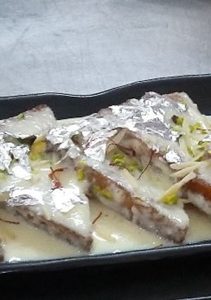 A picture of Shahi Tukra.