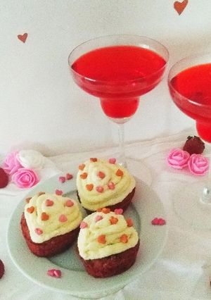 A picture of Red Velvet Cupcakes.