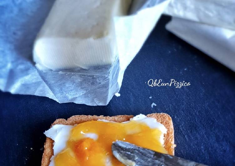 Recetta di Premiato Burro fatto in casa 🧈