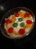 Yogur griego con chía y cerezas