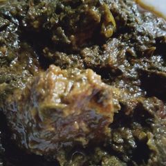 A picture of Palak soya gosht.