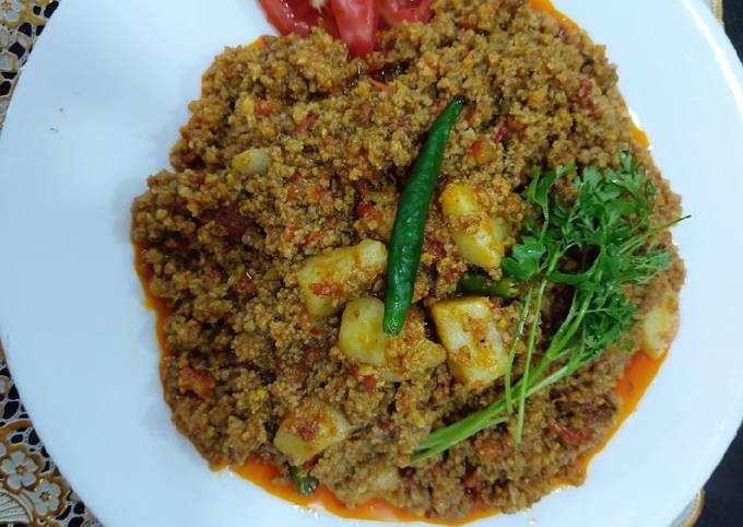 Recipe of Favorite Mutton mince with potato