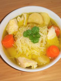 Csirkehúsleves recept fotója