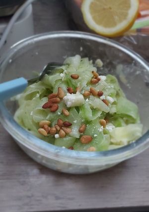 Une photo de Tagliatelles de concombre à la feta fraîcheur