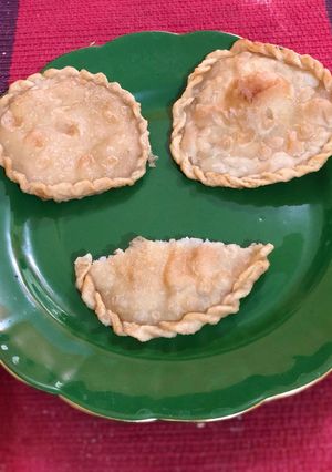 অমলেটের কচুরি(Omleter Kochuri recipe in Bengali) রেসিপির প্রধান ছবি