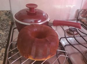 Una foto de Budín /bizcochuelo de naranja essen 18 cm +savarin