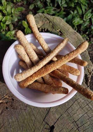 Una foto de Palitos de nuez avena y queso