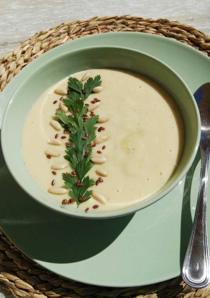 Una foto de Crema de puerros con queso