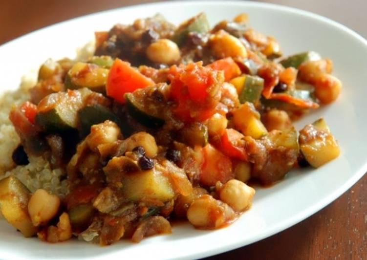 Овощное рагу, рецепт с кабачками и баклажанами