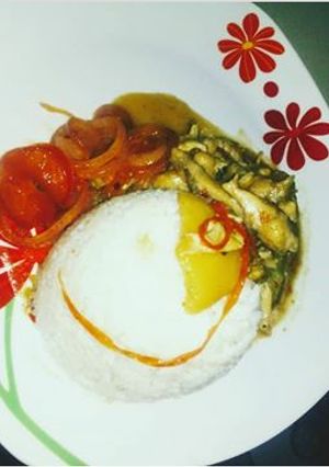 Foto principal de Arroz blanco a la pechuga con salsa de guiso