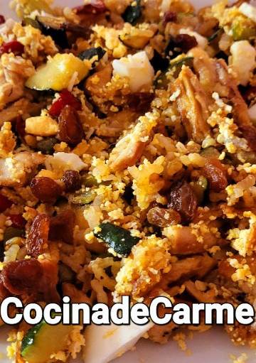 Una foto de Arroz salteado con verduras y pollo