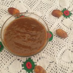 A picture of Imli khajoor ki chutney.