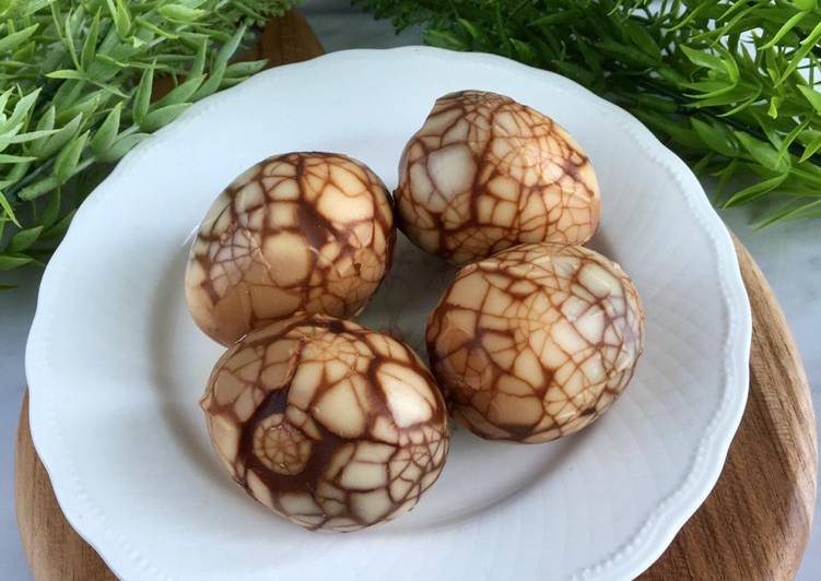 Resep Telur Pindang Marmer / Marble Boiled Egg yang Lezat Sekali