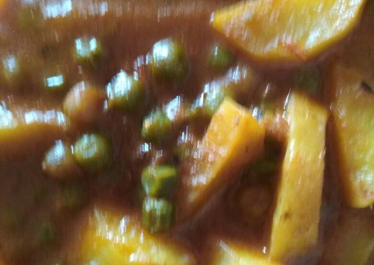 Dinner Ideas for Every Craving Potato peas curry