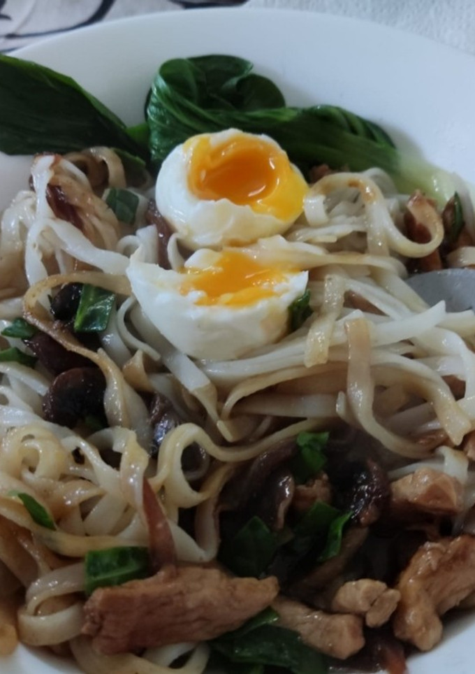 Una foto de Pseudo Ramen