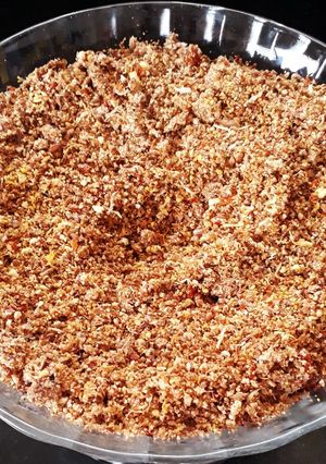 A picture of Peanut Flax seed Gun Powder (palli kaarampodi).
