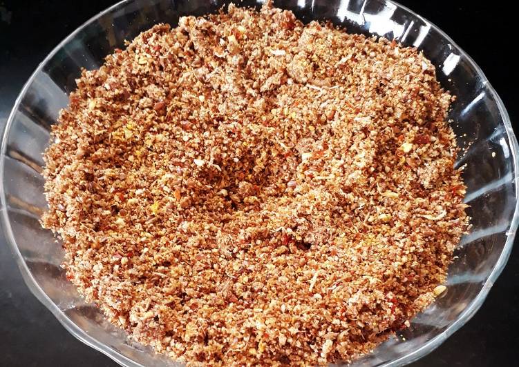Simple Way to Make Speedy Peanut Flax seed Gun Powder (palli kaarampodi)