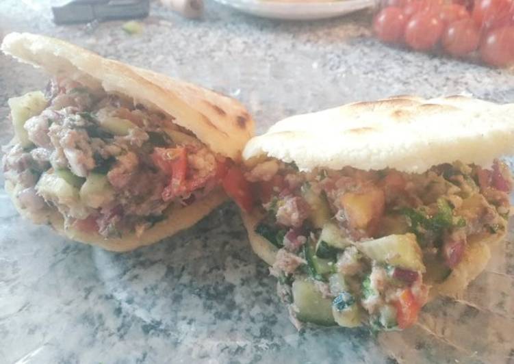 Recipe of Speedy Arepa con sardina y pico de gallo