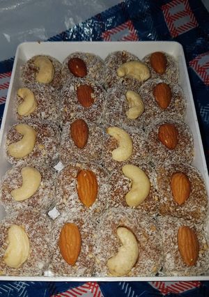 صورة لوصفة كرات تمر بطريقتي...♡