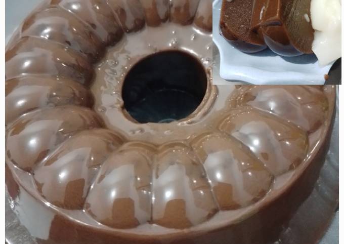 Resep Puding Coklat + Vla Vanila-Susu oleh Ibuk Cia - Cookpad