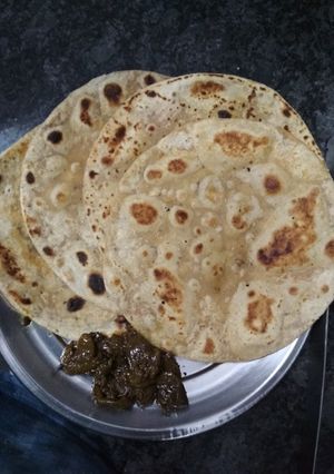 A picture of Ajwain ka paratha.