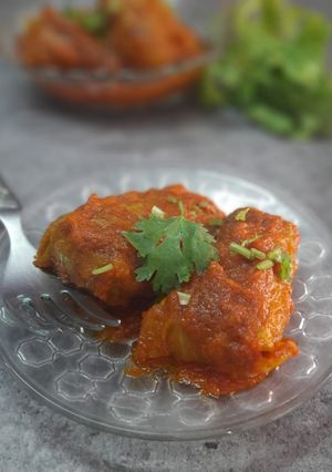 স্টাফড ক্যাবেজ রোল মসল্লাম(cabbage roll musallasm recipe in Bengali) রেসিপির প্রধান ছবি