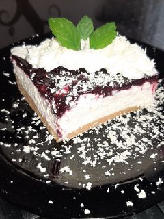 Fehércsokis-kókuszos sajttorta recept fotója