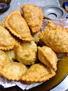 Una foto de Masa para empanadas fritas