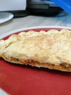 Una foto de Tarta salada de caballa