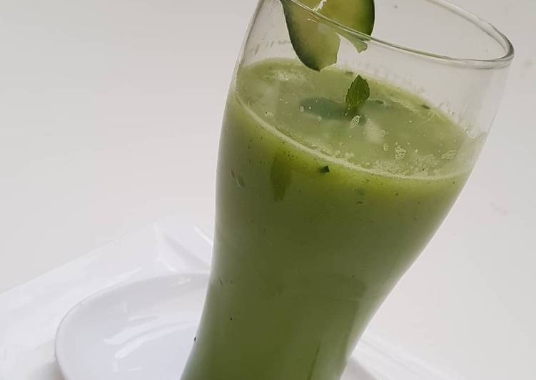 Steps to Make Quick Cucumber juice