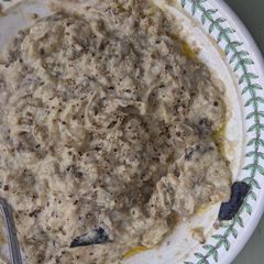 A picture of BBQ babaganoush (smoky aubergine dip).