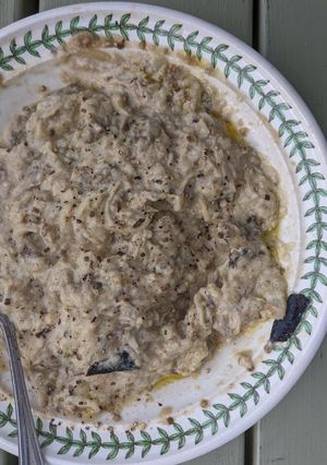 A picture of BBQ babaganoush (smoky aubergine dip).