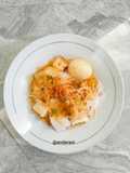 Kupat Tahu Padalarang (kuah santan)