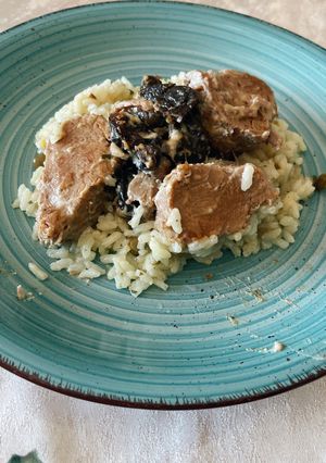 Φωτογραφία της συνταγής Φιλετάκια με κουμανδαρία και κρεμώδες σάλτσα αποξηραμένα δαμάσκηνα