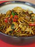 Lil's vegetable soy noodles