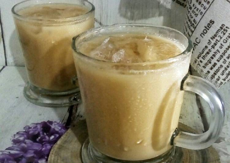 Resep: Untuk Mencoba Di RumahEs Santan Cappuccino