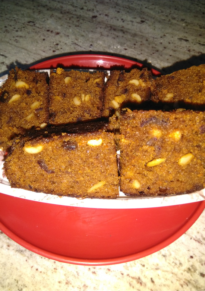 கேரட் கேக் (Carrot cake Recipe in Tamil) செய்முறை முக்கிய புகைப்படம்