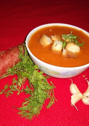 A picture of Mexican chicken soup.