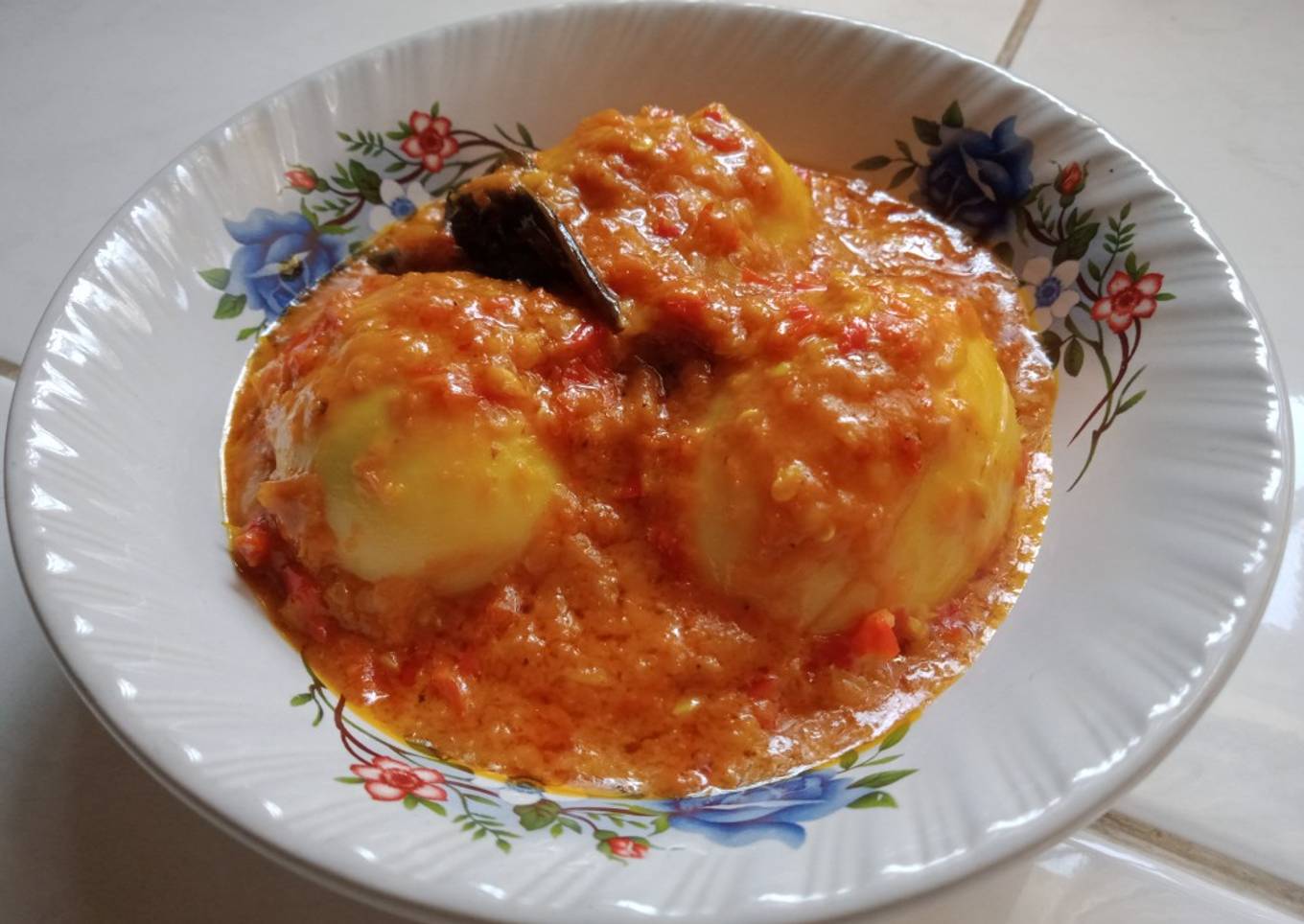 Telor rendang