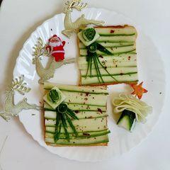 Cucumber Mayonnaise Open Sandwich A picture of Cucumber Mayonnaise Open Sandwich.