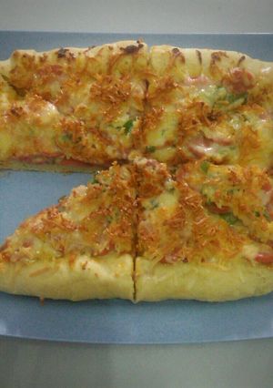 Foto resep Pizza garing diluar lembut didalam 😁😍😘
