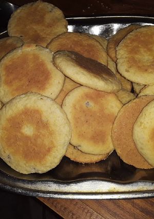 Una foto de Polvorones de nueces y limón