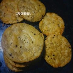 A picture of Gujarati Farsi Puri.