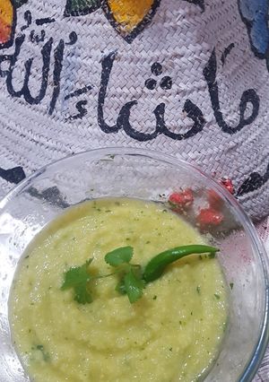 A picture of Raw mango chutney.
